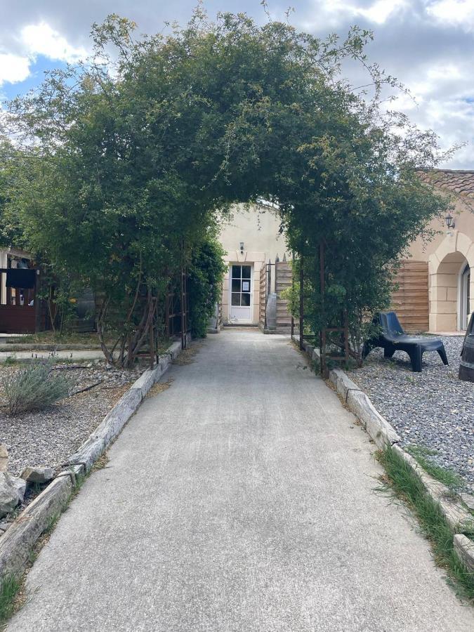 Chateau Catherine De Montgolfier B&B Et Gites Narbonne Exterior foto