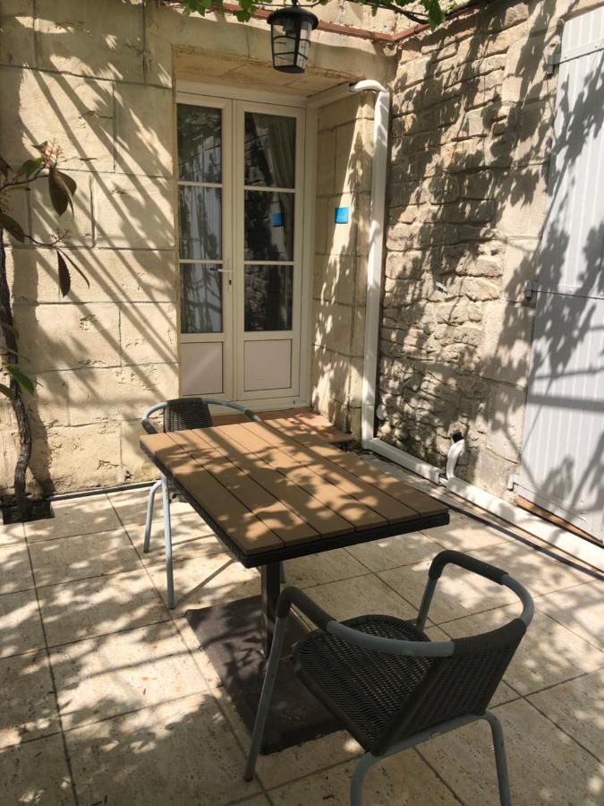 Chateau Catherine De Montgolfier B&B Et Gites Narbonne Exterior foto